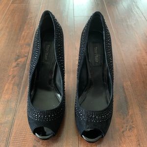 White House Black Market Embellished Heel Sz-7